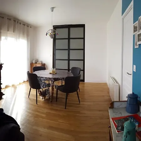 La Maison De Valerie * La Fleche