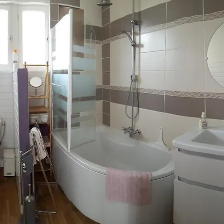 La Maison De Valerie